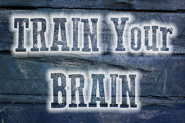 用“训练你的大脑”的图像来说明如何使用电影增加内存