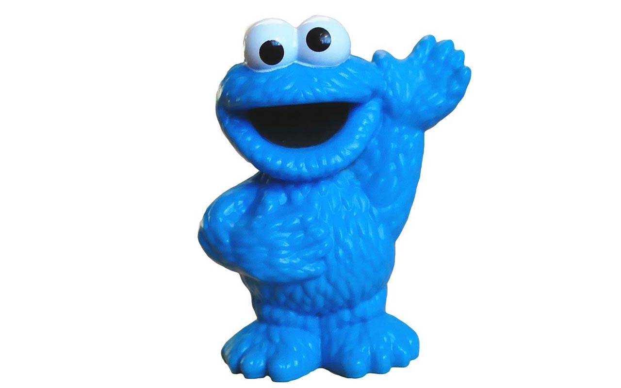 曲奇饼妖怪小雕象的图片。Cookie Monster是您可以与Pegword系统一起使用的令人难忘的角色的示例。